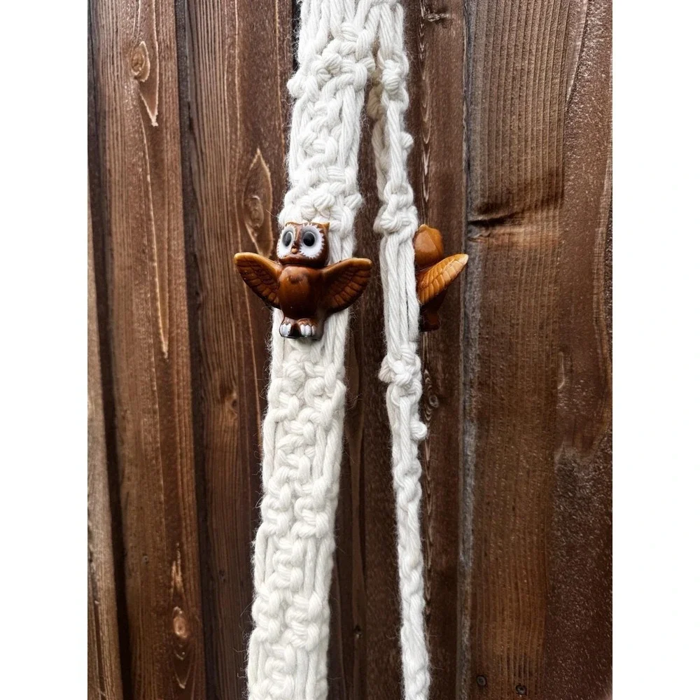 Macrame Cream Plant Hanger Boho 70s Hanging Planter w/ Owl Accents 58